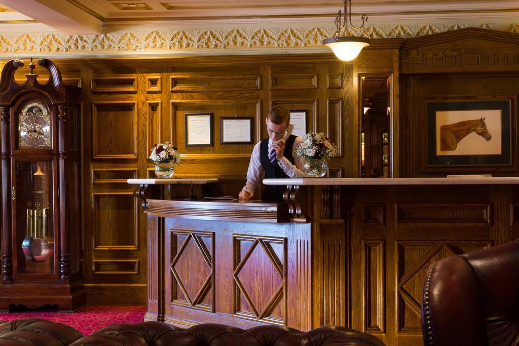 Meadow Court Hotel 4*